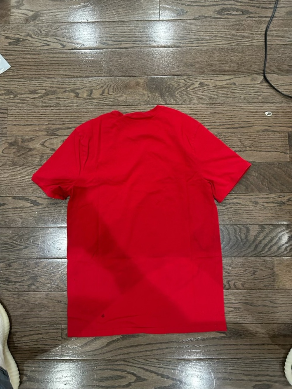 Tommy Hilfiger Red Crewneck T-Shirt with Chest Logo - Picture 4 of 4